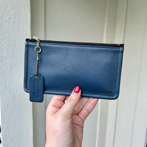 Vintage coach skinny case style 7170 navy blue makeup case wallet true 97 blue - Picture 1 of 5